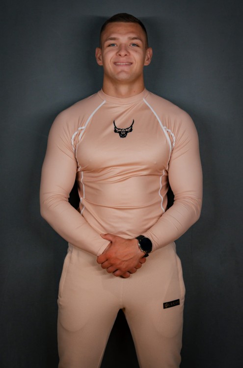 rashguard_beige_1.jpg
